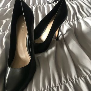 Aldo black leather heels size 6